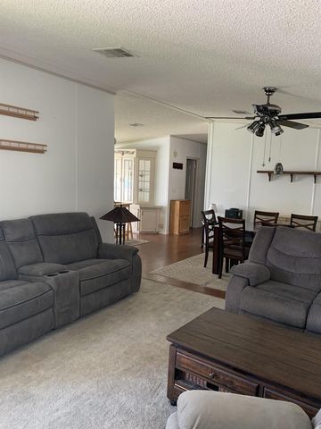 9 Universidad Lane, Port St. Lucie, FL 34952