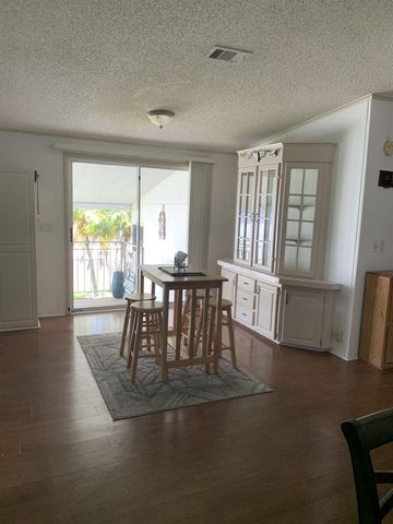 9 Universidad Lane, Port St. Lucie, FL 34952