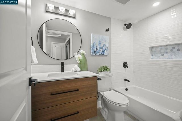 1131 Oakmont Drive 6, Walnut Creek, CA 94595