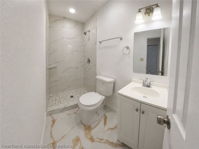 3205 Jacklin Avenue, Sebring, FL 33875