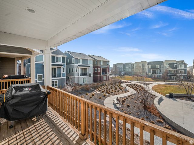 857 W SHELTON WAY, Midvale, UT 84047