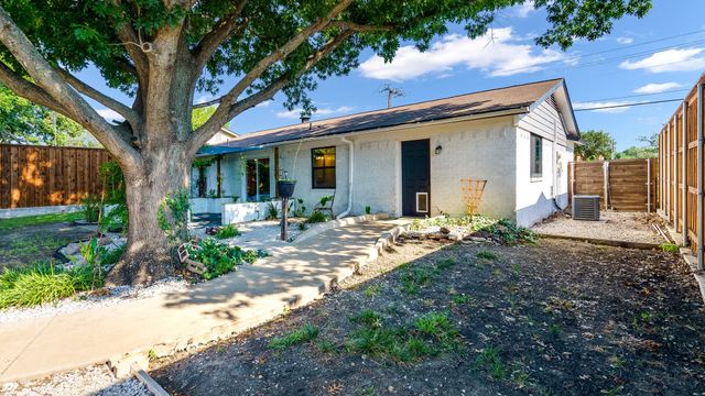 906 Pleasant Valley Road, Garland, TX 75040