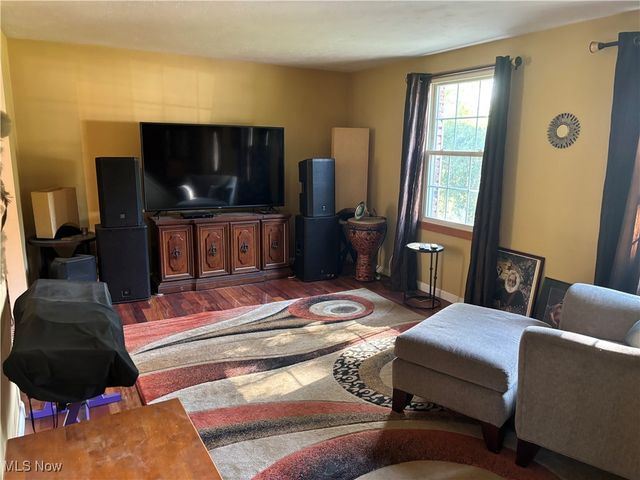 10235 Hoose Road, Mentor, OH 44060