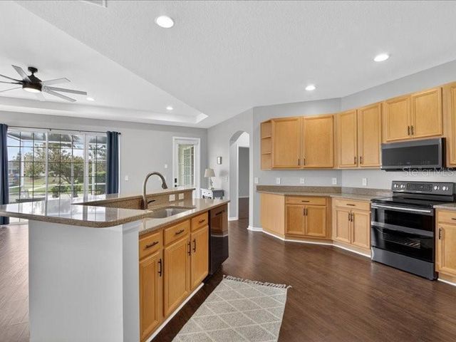 5513 GOLDEN ISLES DRIVE, Apollo Beach, FL 33572