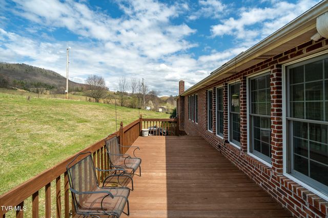 3972 Big Dry Run Road, Mountain City, TN 37683