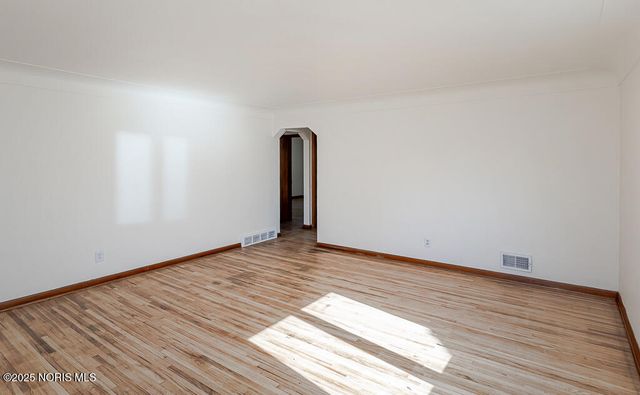 3610 Dean Avenue, Toledo, OH 43608