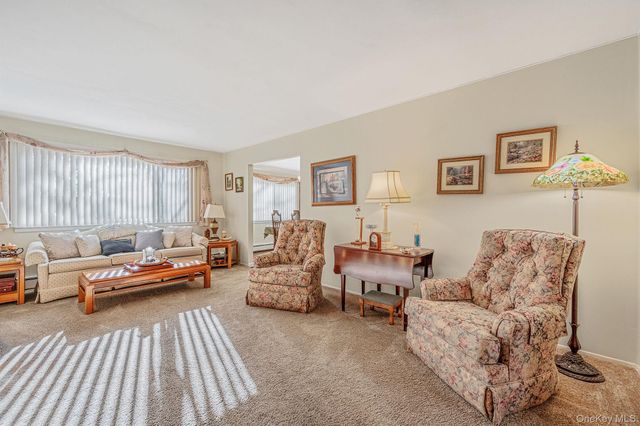 2 Greenpine Court, Dix Hills, NY 11746