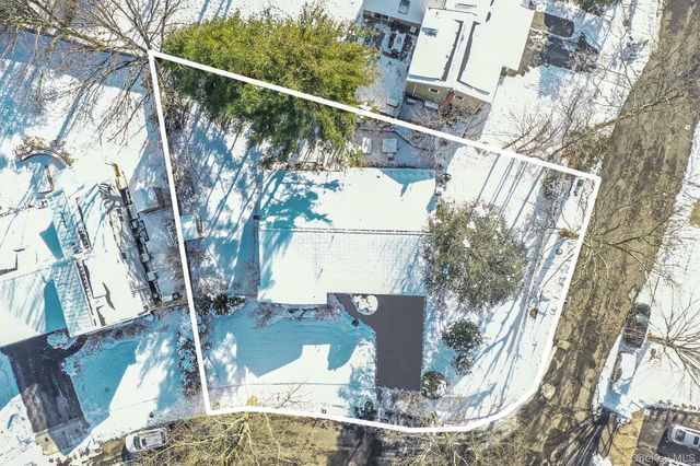 2 Greenpine Court, Dix Hills, NY 11746