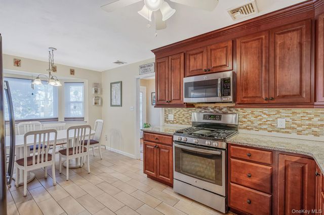 2 Greenpine Court, Dix Hills, NY 11746