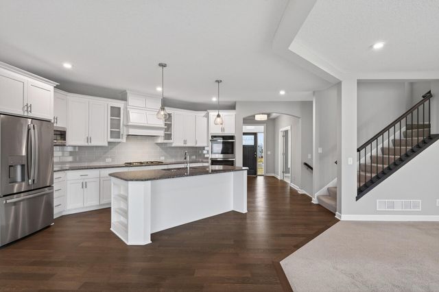 12932 Bauer Drive N, Champlin, MN 55316