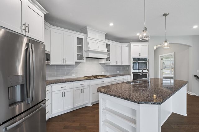 12932 Bauer Drive N, Champlin, MN 55316