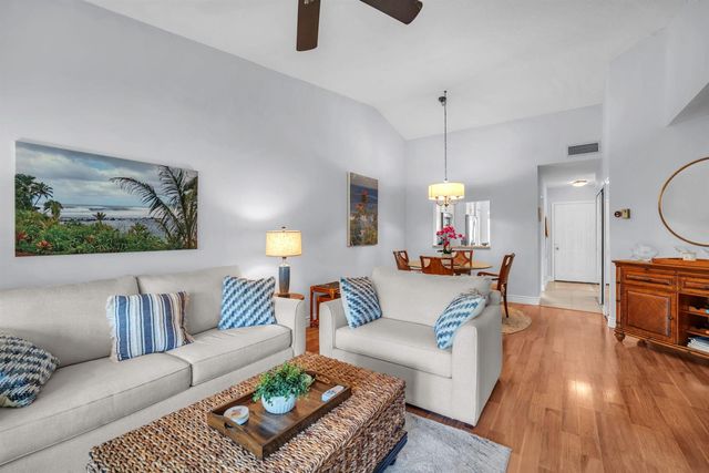 3318 Lucerne Park Drive, Greenacres, FL 33467