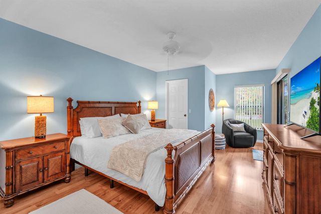 3318 Lucerne Park Drive, Greenacres, FL 33467