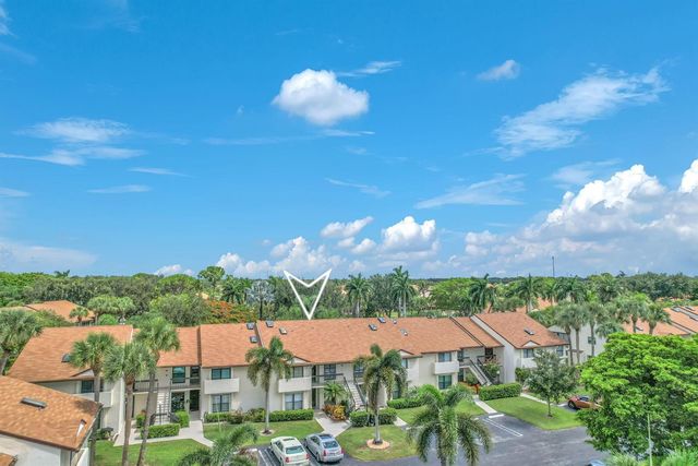 3318 Lucerne Park Drive, Greenacres, FL 33467