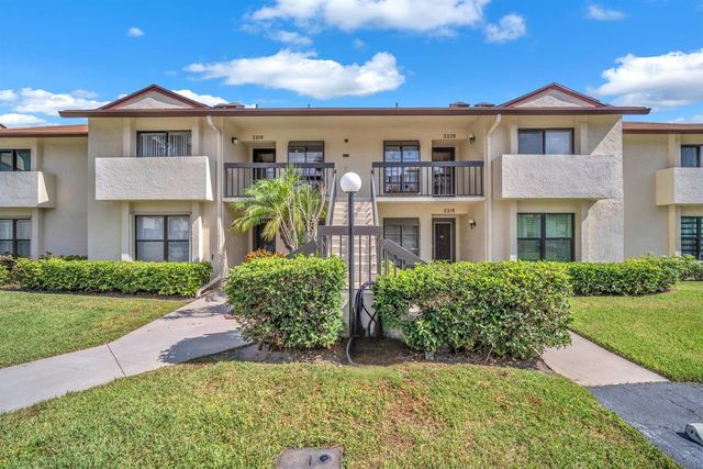 3318 Lucerne Park Drive, Greenacres, FL 33467