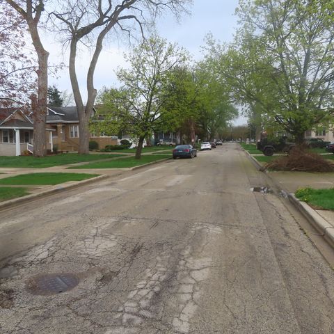 1929 S 7th Avenue, Maywood, IL 60153