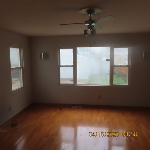 1929 S 7th Avenue, Maywood, IL 60153