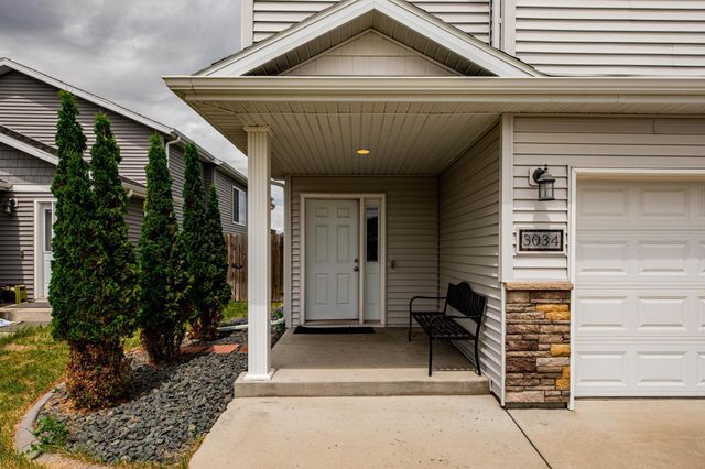 3034 38th Avenue S, Moorhead, MN 56560