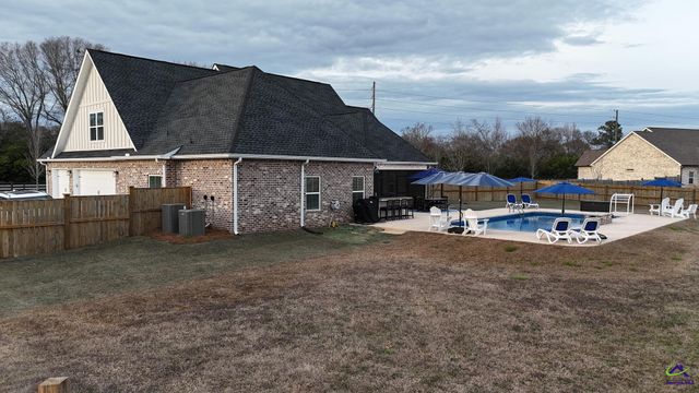 170 Talton Road, Kathleen, GA 31047