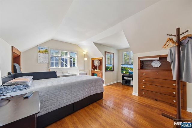 779 Newcomb Road, Ridgewood, NJ 07450