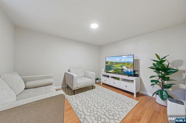 779 Newcomb Road, Ridgewood, NJ 07450