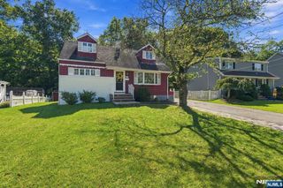 779 Newcomb Road, Ridgewood, NJ 07450