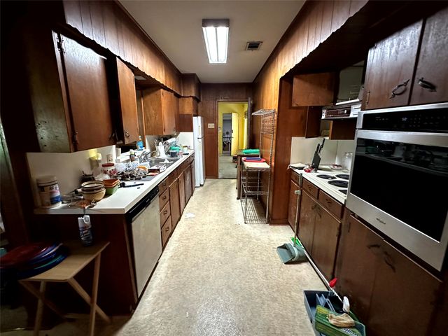 102 Denton Street, Hutchins, TX 75141