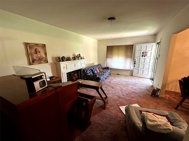 102 Denton Street, Hutchins, TX 75141