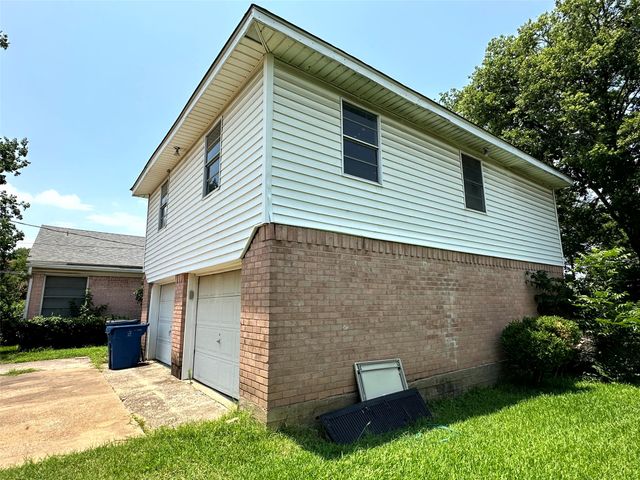 102 Denton Street, Hutchins, TX 75141