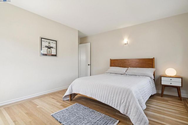 2200 Peach St, Pinole, CA 94564