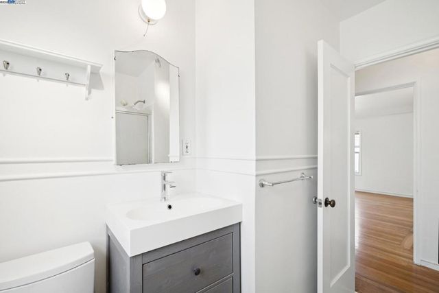 2200 Peach St, Pinole, CA 94564