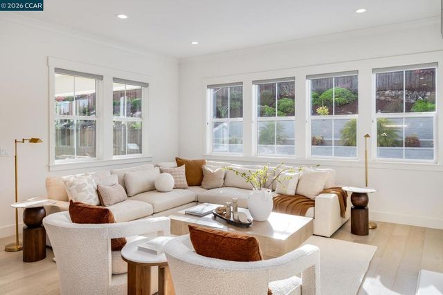 2130 Elderberry Dr, San Ramon, CA 94582