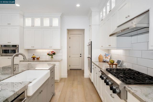 2130 Elderberry Dr, San Ramon, CA 94582