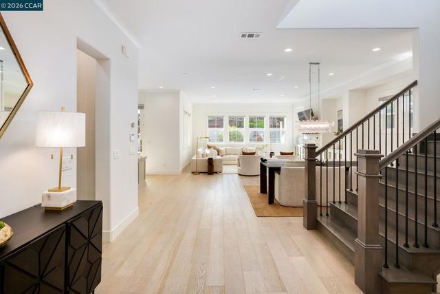 2130 Elderberry Dr, San Ramon, CA 94582