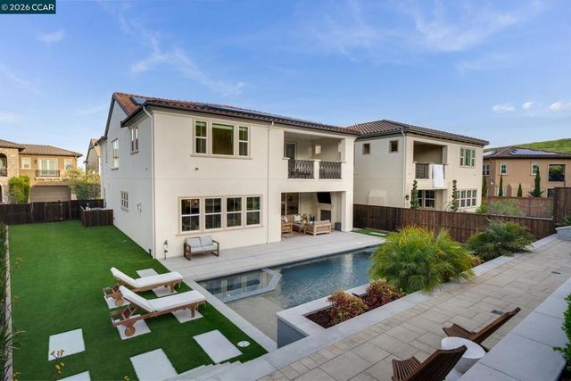 2130 Elderberry Dr, San Ramon, CA 94582