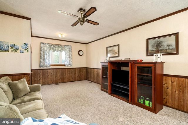 2 ROCKLEIGH DR, Ewing, NJ 08628