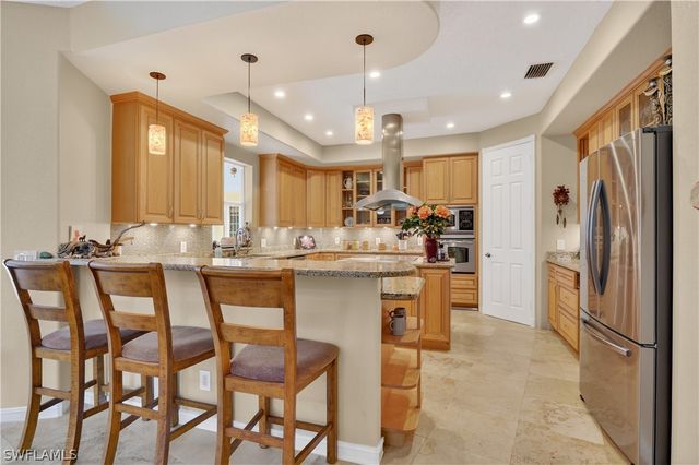 6416 Mark LN, Fort Myers, FL 33966