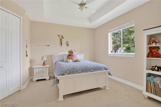 6416 Mark LN, Fort Myers, FL 33966