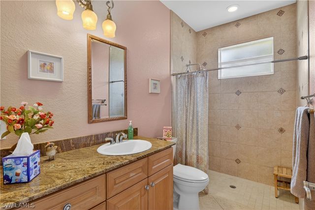 6416 Mark LN, Fort Myers, FL 33966