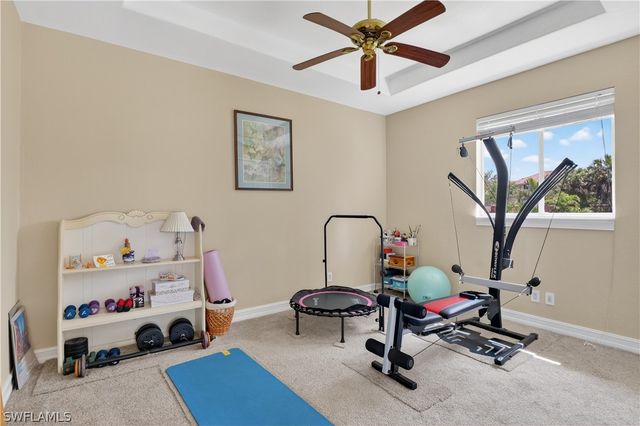 6416 Mark LN, Fort Myers, FL 33966