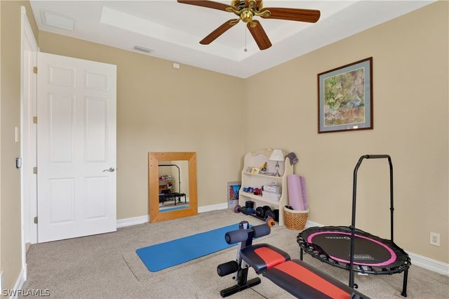 6416 Mark LN, Fort Myers, FL 33966