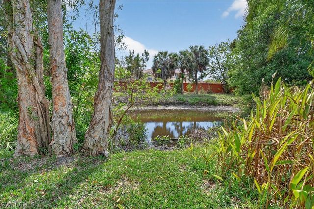6416 Mark LN, Fort Myers, FL 33966