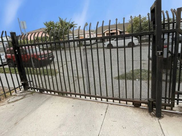 235 E 87th Street, Los Angeles, CA 90003
