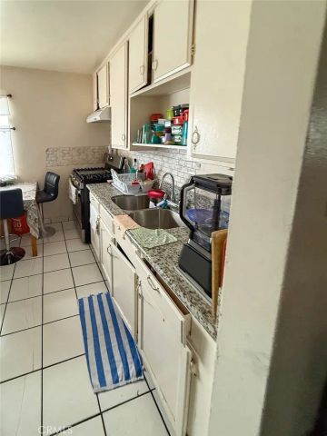 235 E 87th Street, Los Angeles, CA 90003