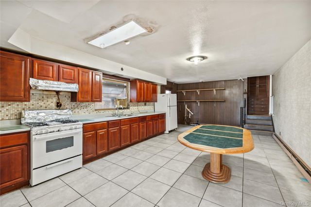 5 Arcadian Drive, Spring Valley, NY 10977