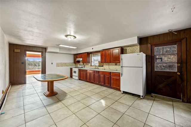 5 Arcadian Drive, Spring Valley, NY 10977