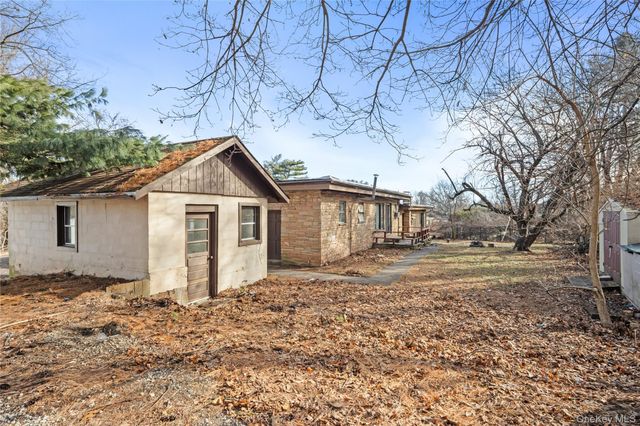 5 Arcadian Drive, Spring Valley, NY 10977