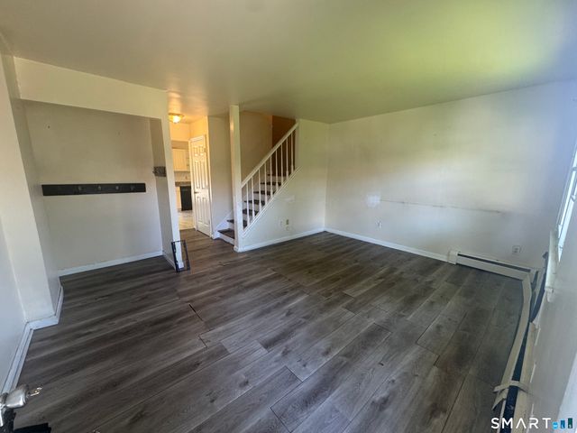 5 Ridge Road 10, Naugatuck, CT 06770