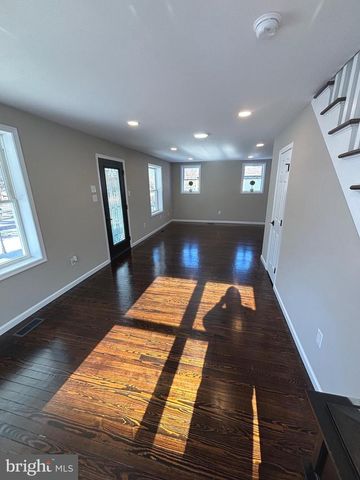 402 BOULEVARD ST, Florence, NJ 08518