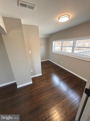 402 BOULEVARD ST, Florence, NJ 08518